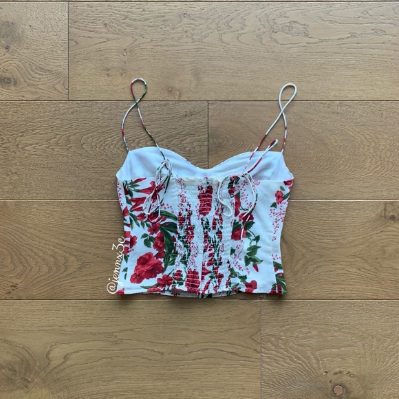 ❌[SOLD]❌Reformation Liza Top || Georgette - Picture 9 of 16